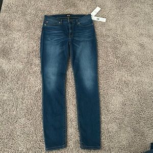 Hudson mid rise medium rinse Natalie skinny jeans new size 28